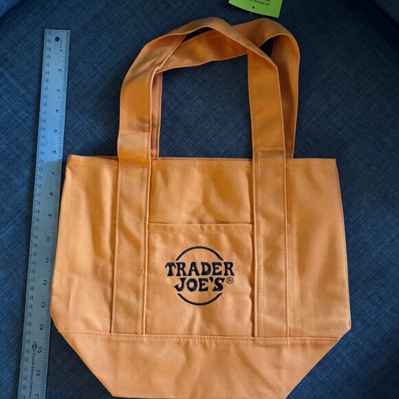 🎃 NWT Set of 4 Trader Joe's Trick or Treat Halloween Mini Tote Bags w/BONUS 🎃 - Picture 5 of 11